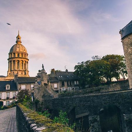 L'Amazonia : Face A La Basilique Parking Gratuit Apartment Boulogne-sur-Mer Bagian luar foto