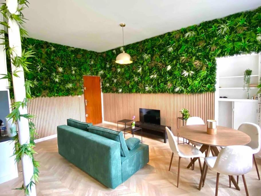 L'Amazonia : Face A La Basilique Parking Gratuit Apartment Boulogne-sur-Mer Bagian luar foto