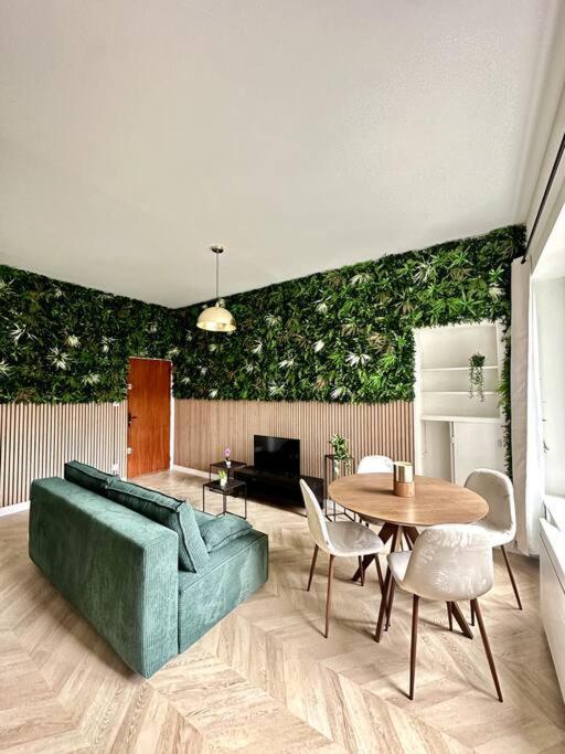 L'Amazonia : Face A La Basilique Parking Gratuit Apartment Boulogne-sur-Mer Bagian luar foto